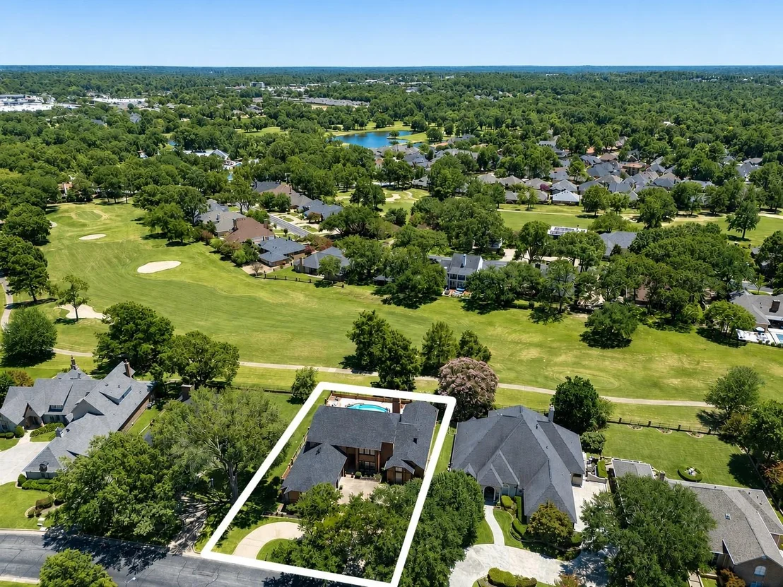 Photo of 6500 Hollytree Circle