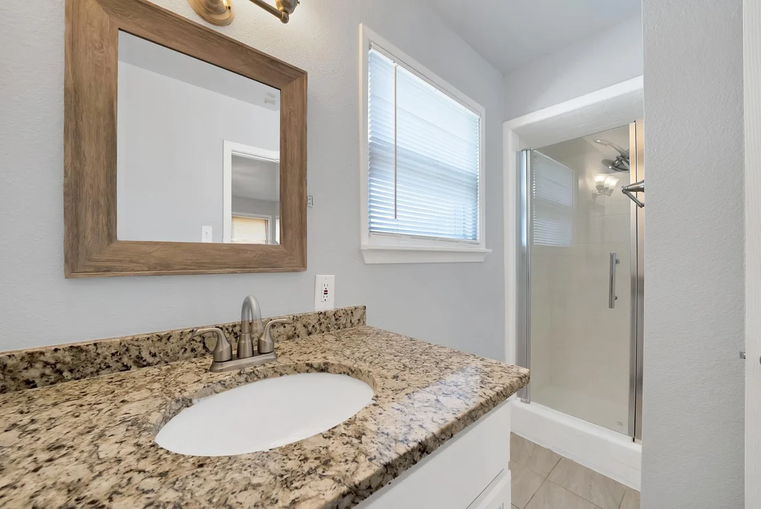 Photo of 1003 Brookhollow Drive