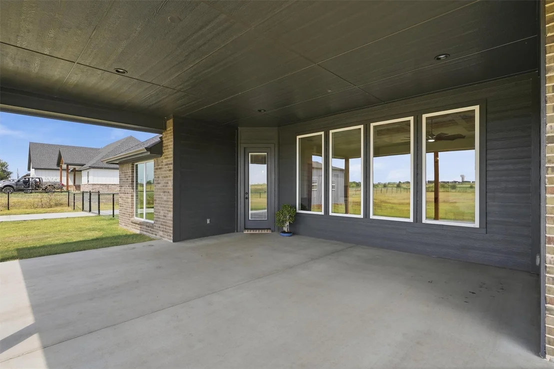 Photo of 6941 Eagle Creek Drive