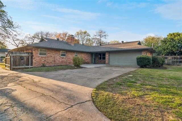Photo of 1626 Post Oak Drive
