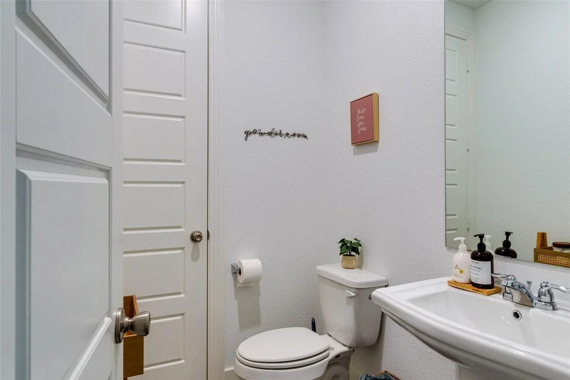 Photo of 704 Wycliffe Drive