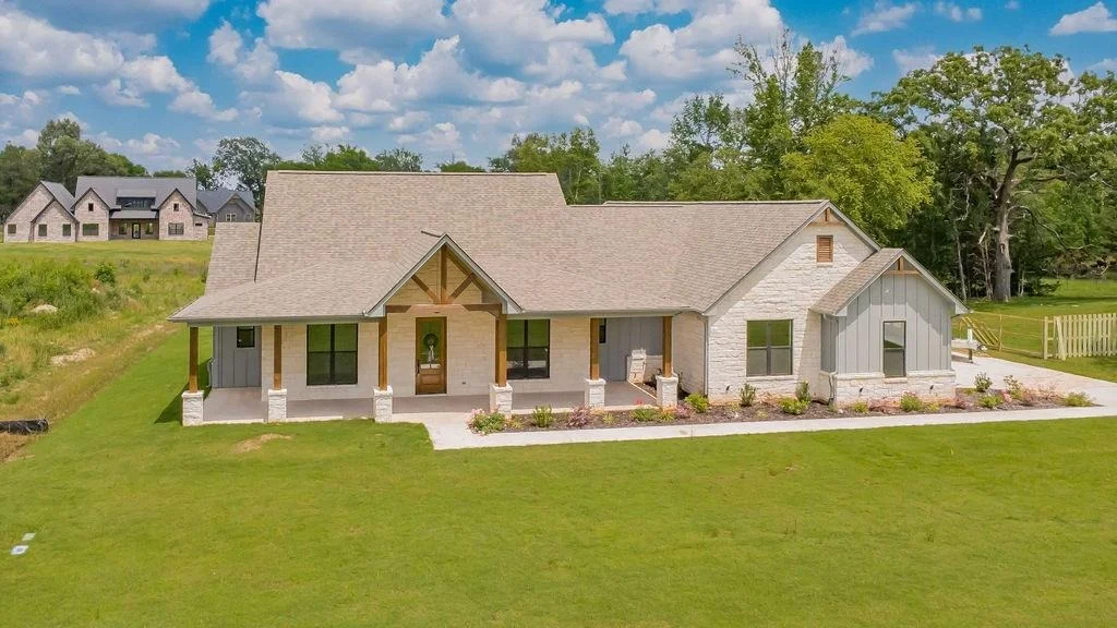 Photo of 13974 Cedar Vista