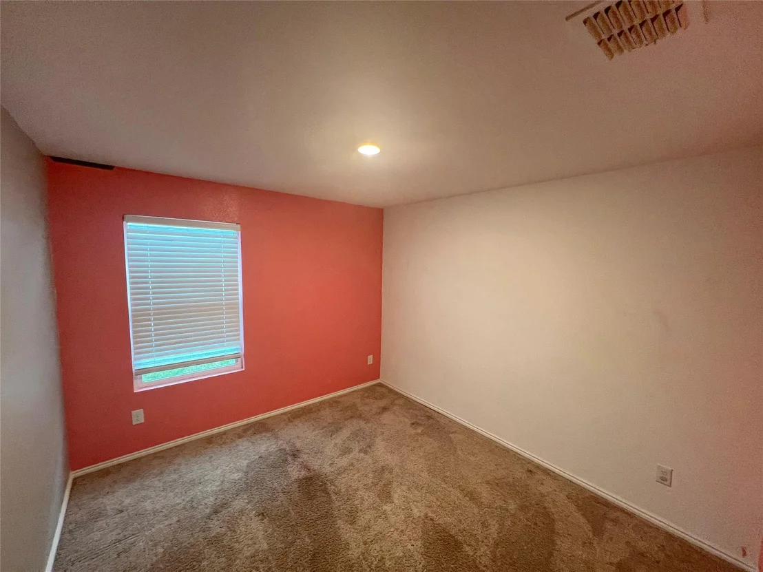 Photo of 715 Deerfern Drive