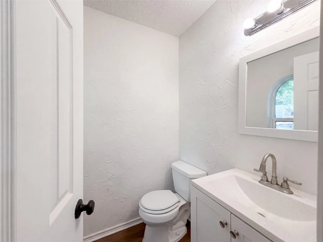 Photo of 604 Todd Court
