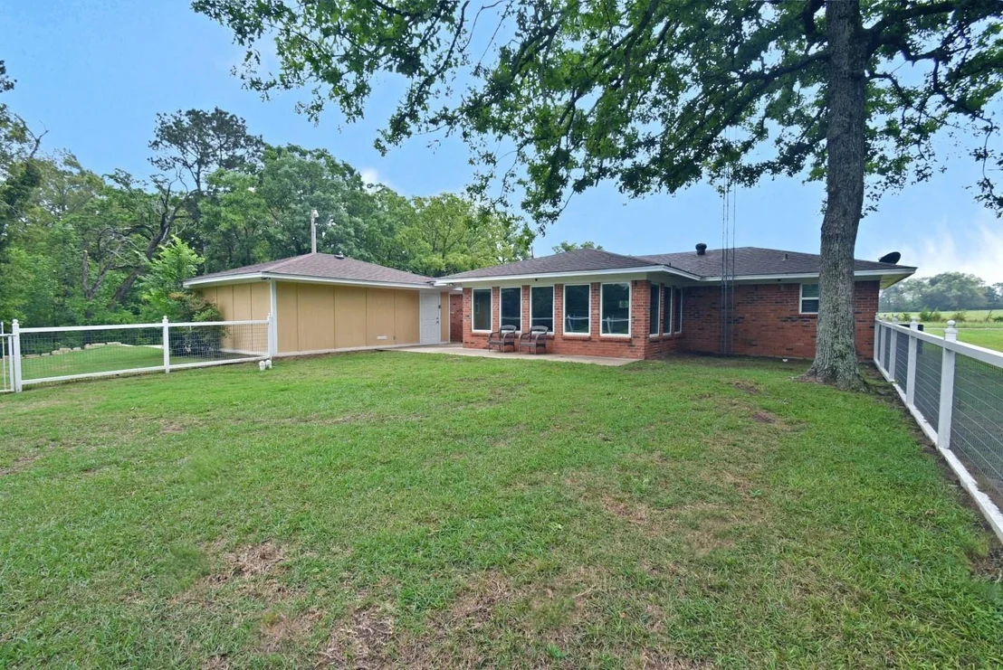 Photo of 289 County Road 4192