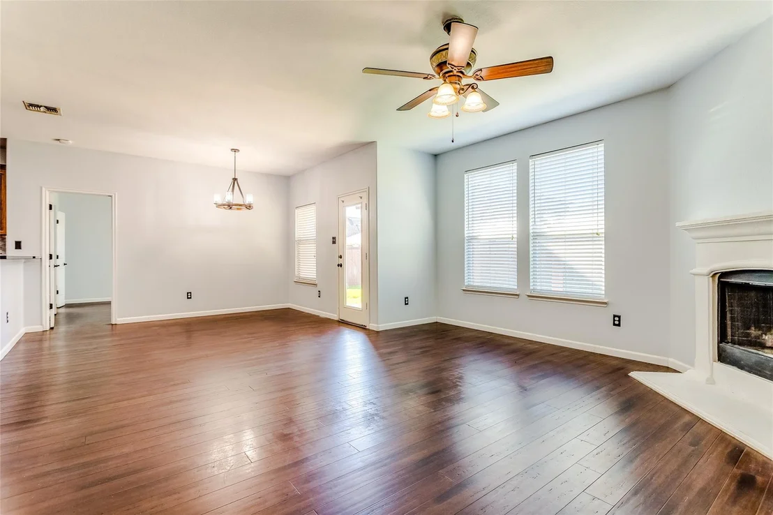 Photo of 2007 Brazoria Drive