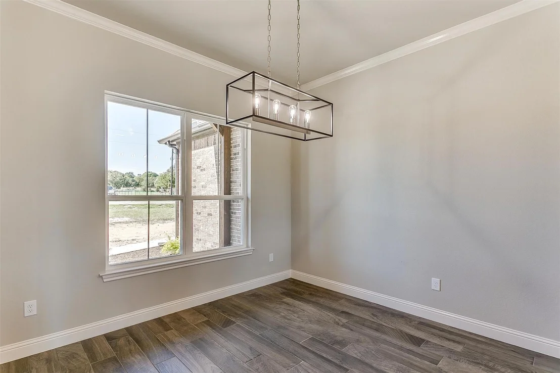 Photo of 1014 Gonzollas Road