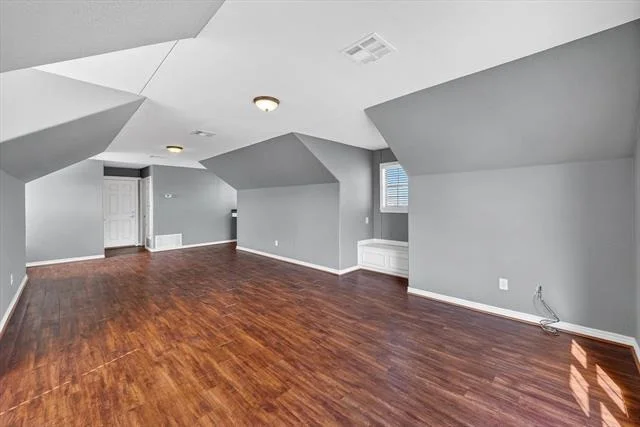 Photo of 1141 Lake Halbert Road