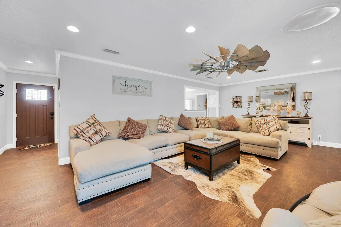 Photo of 2263 Dicey Road