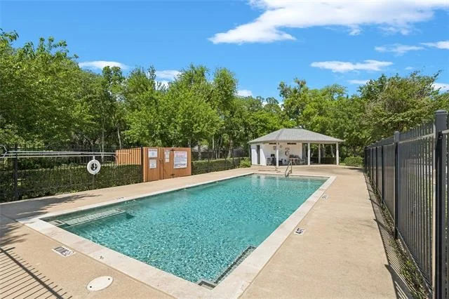 Photo of 138 Arbor Glen Drive