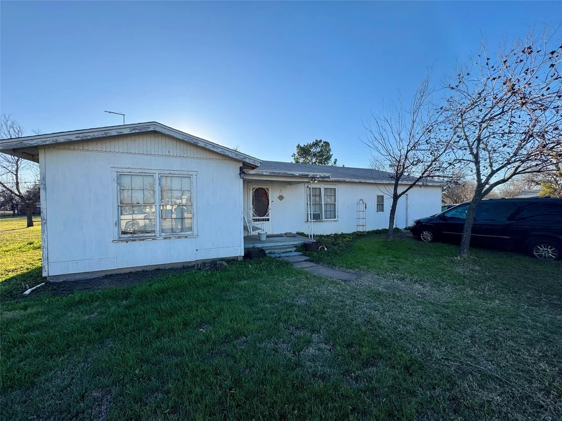 Photo of 620 5th Street