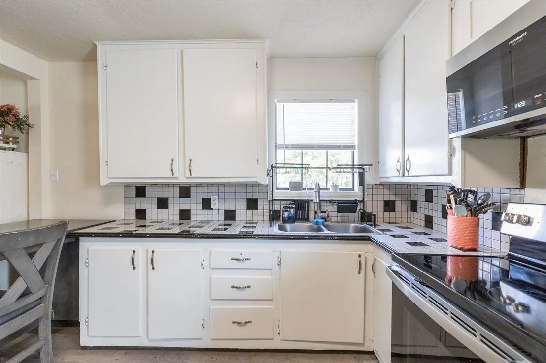 Photo of 2302 N 18th Street