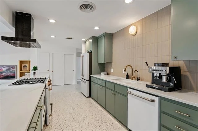 Photo of 2606 Birdcreek Drive