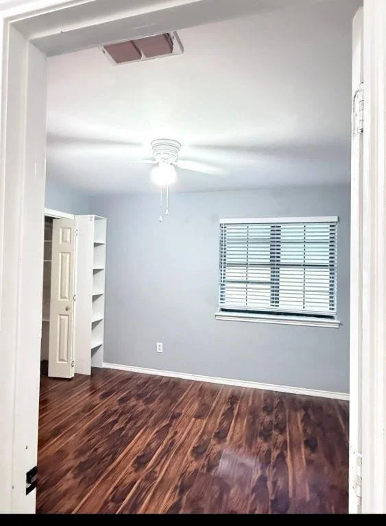 Photo of 2524 Mockingbird Road