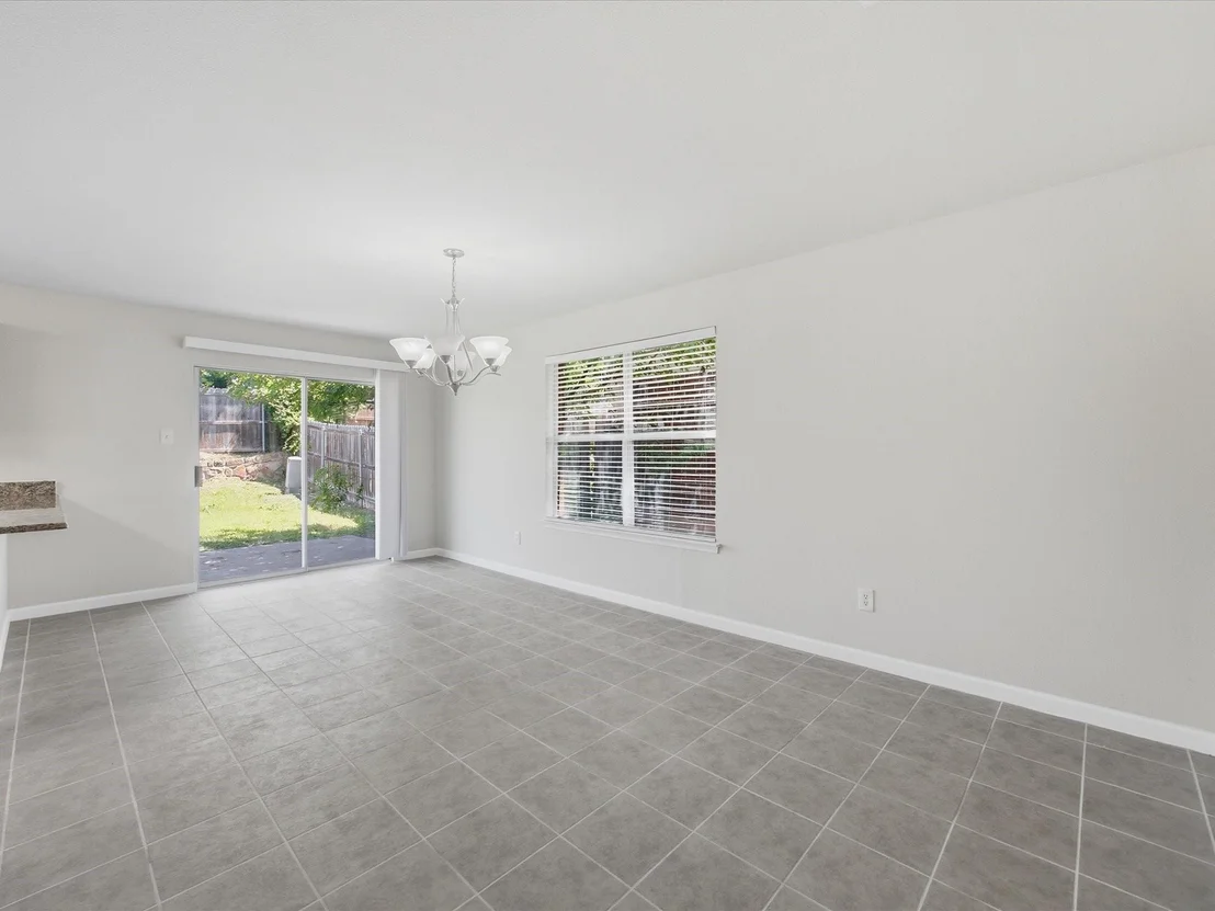 Photo of 2021 Laughlin Road