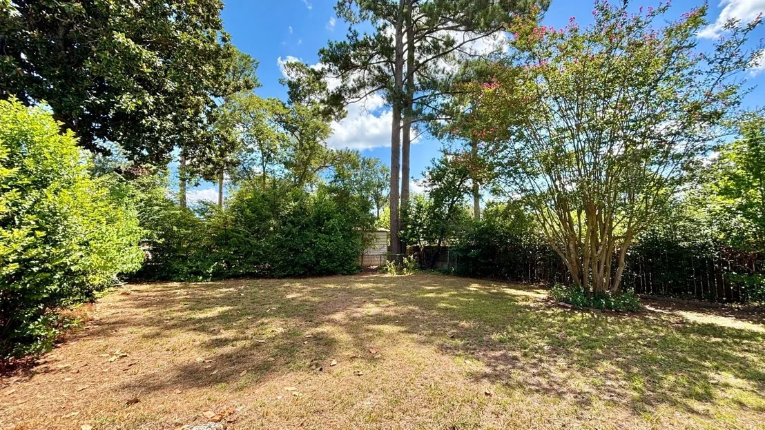 Photo of 1723 Montrose Drive