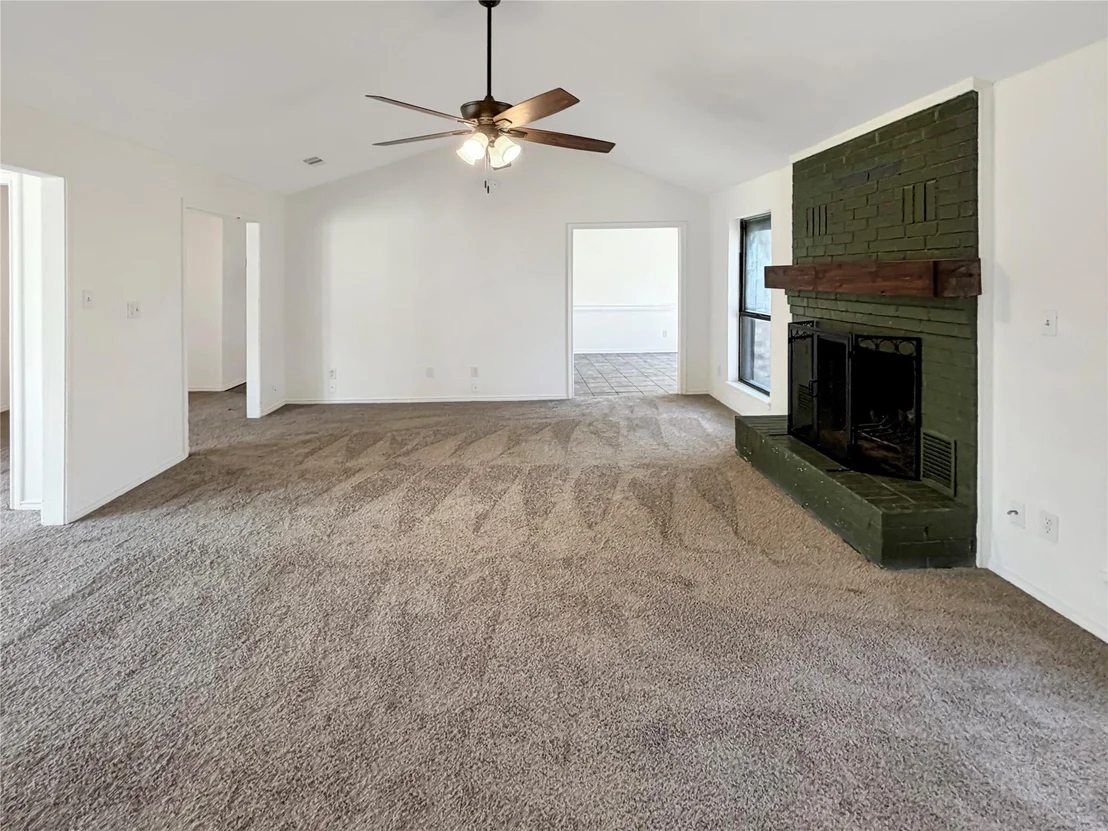 Photo of 1106 N Atkins Drive
