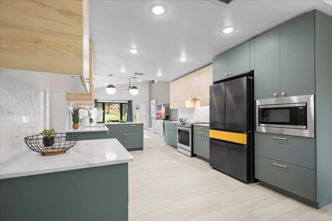 Photo of 215 Brookside Drive