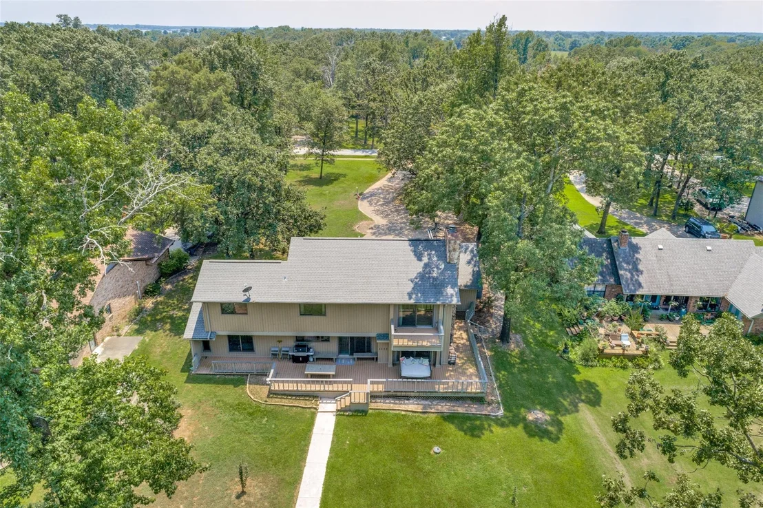 Photo of 605 Private Road 5881