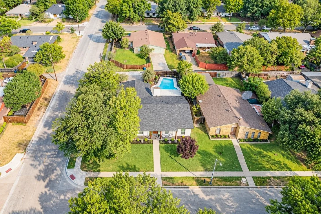 Photo of 8501 Van Pelt Drive