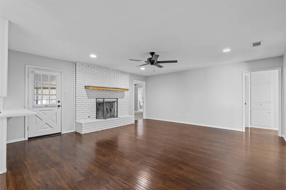 Photo of 6016 Winifred Drive
