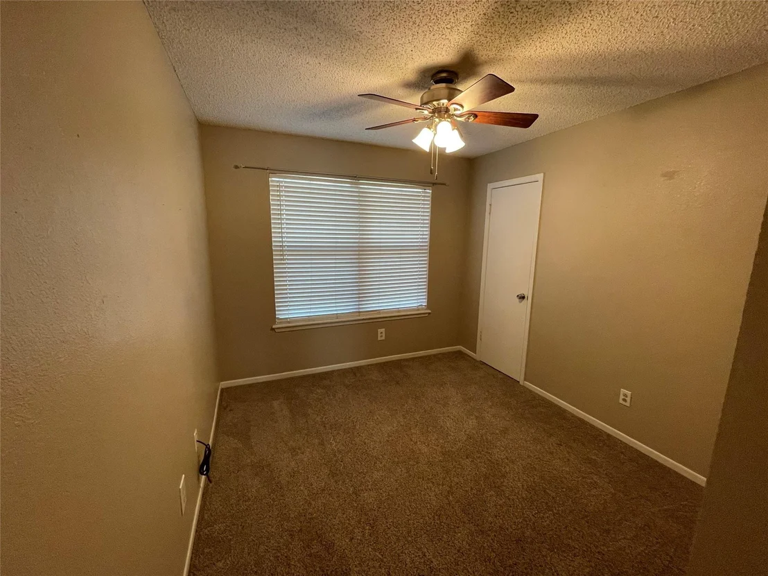 Photo of 1525 Seamans Way