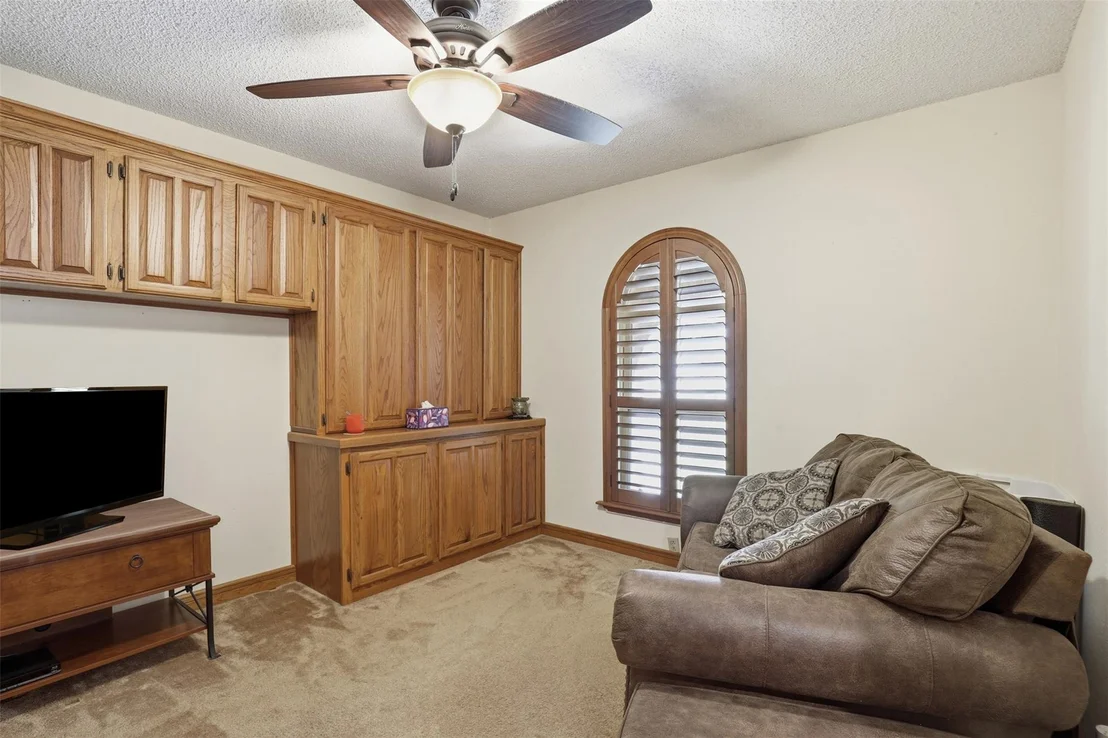 Photo of 3000 Yucca Road