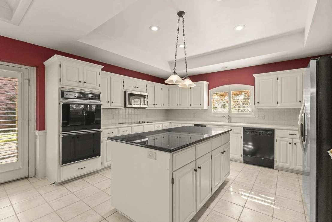 Photo of 1807 Royal Oak Drive
