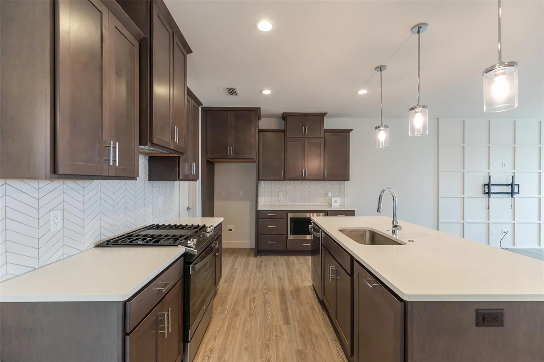 Photo of 208 Pecan Street
