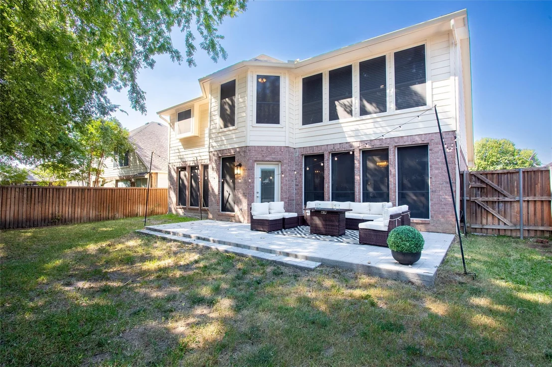 Photo of 10520 Stoneside Trail