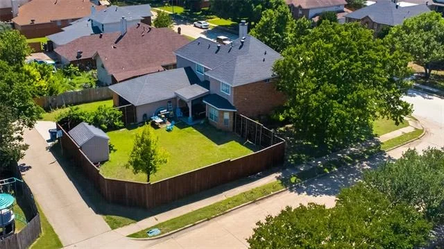 Photo of 751 Livingston Drive