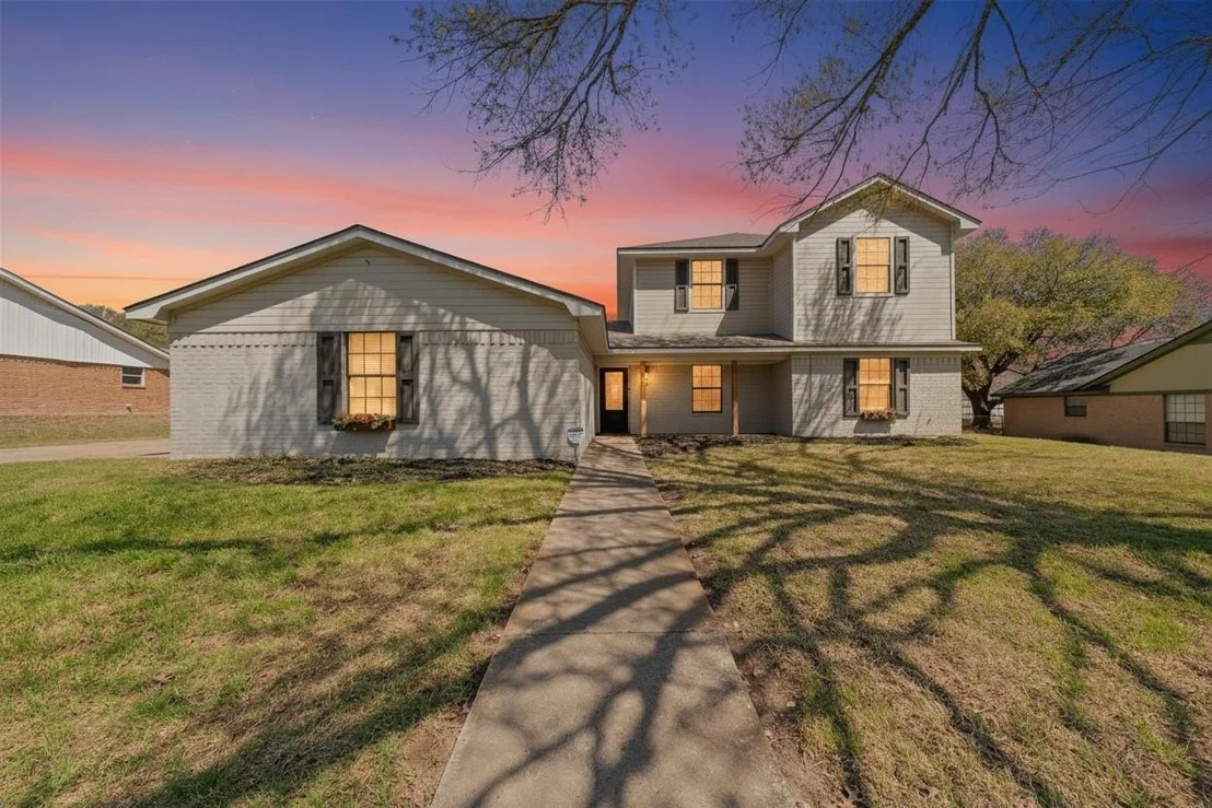 Photo of 216 Hillside Drive