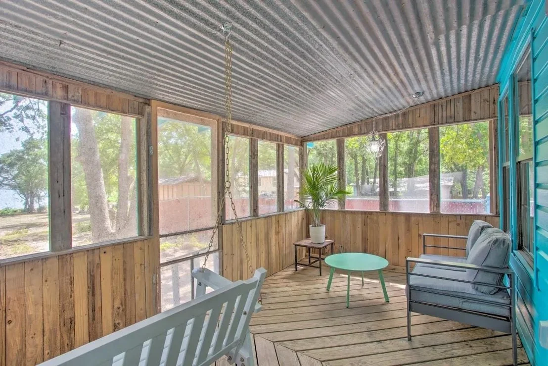 Photo of 9899 Archer Lane