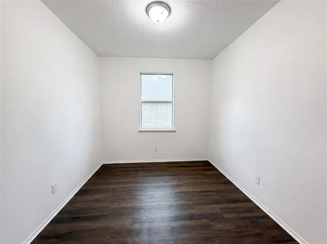 Photo of 1100 Whispering Meadows