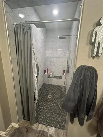 Photo of 6037 Bluebird Lane