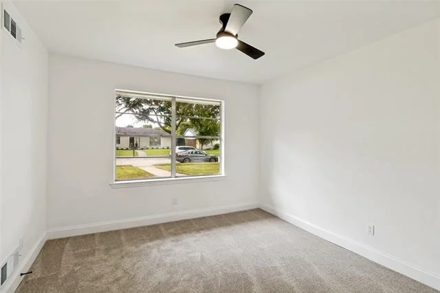 Photo of 437 Summit Drive