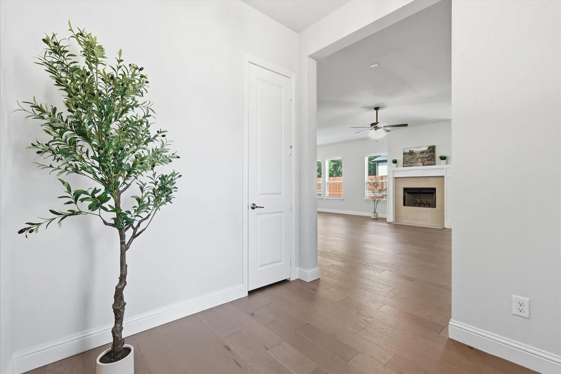 Photo of 4017 Alpine Street