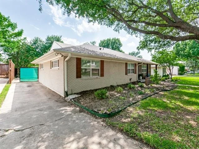 Photo of 3564 Vinecrest Drive