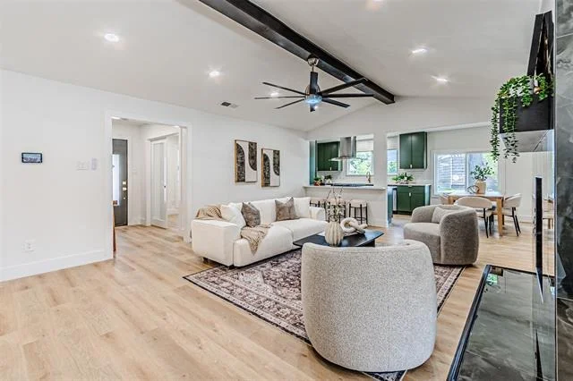 Photo of 2220 Greenvalley Drive