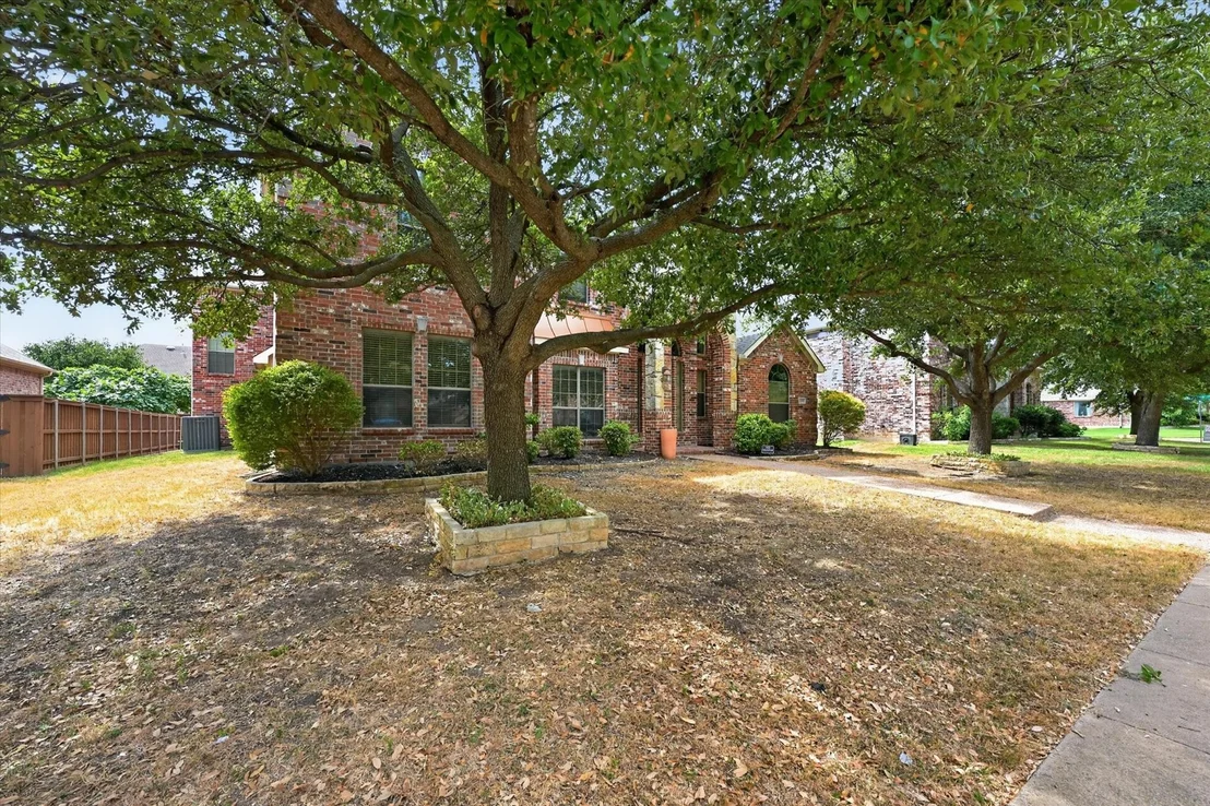 Photo of 14899 Daneway Drive