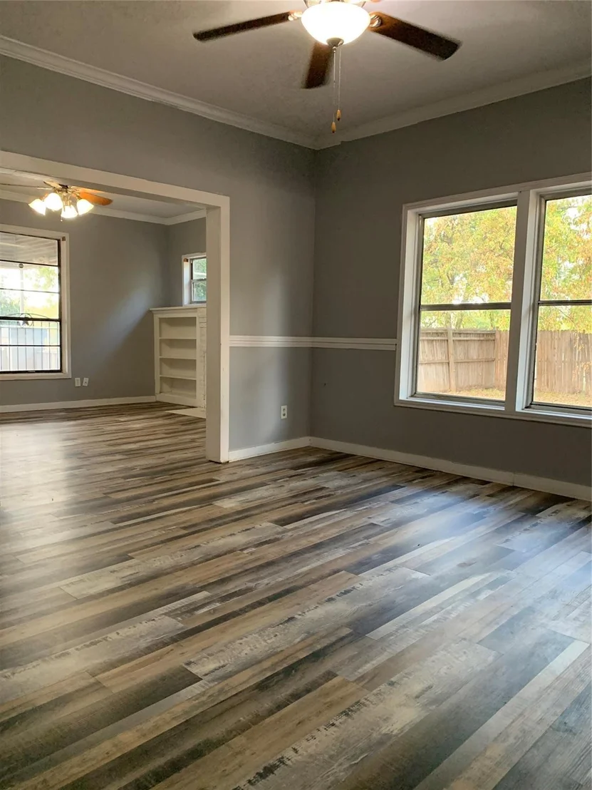 Photo of 915 2nd Street