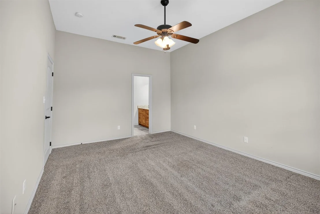 Photo of 505 E 5th Street