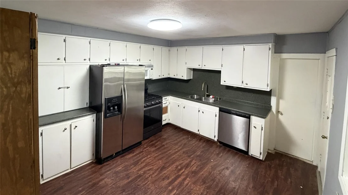 Photo of 267 N Katy Road
