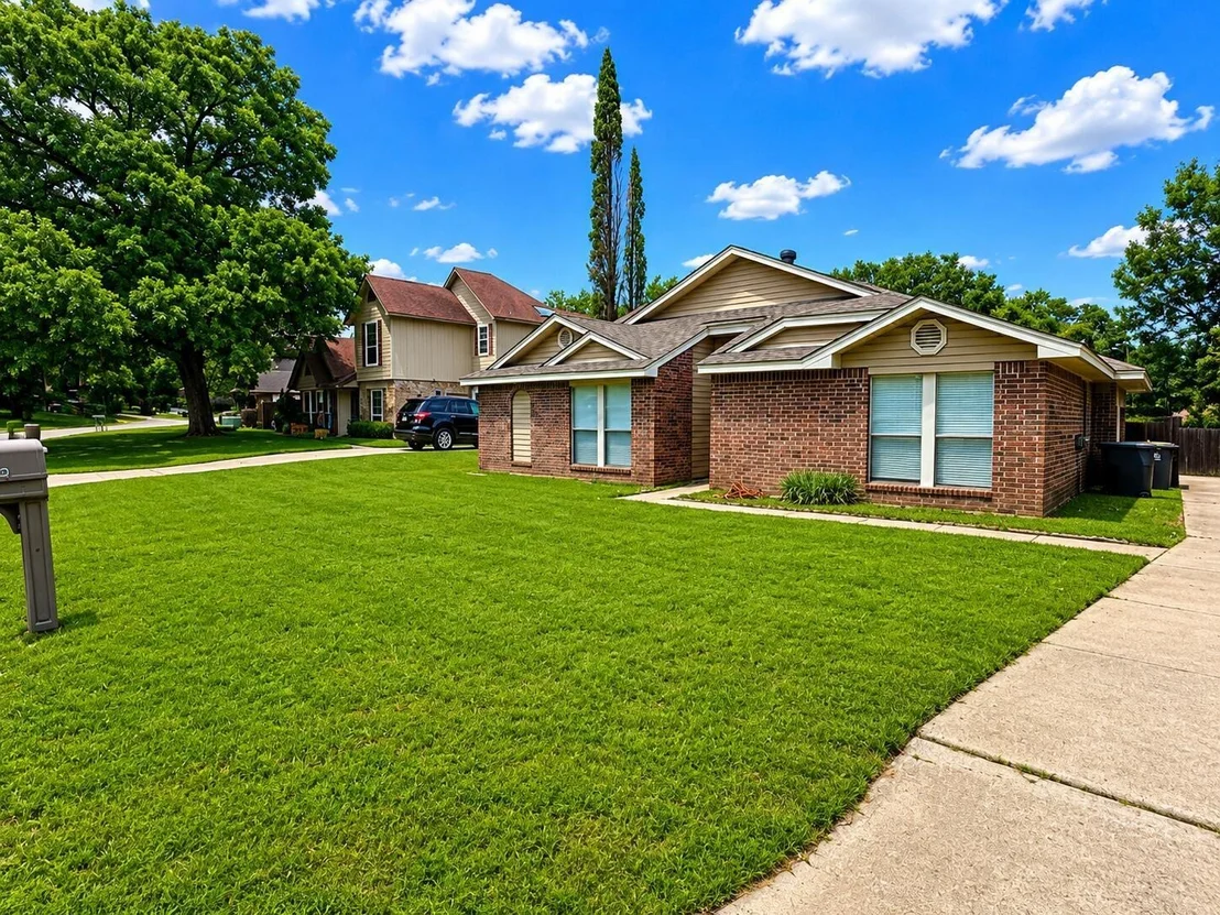 Photo of 5505 Oak Brook Road