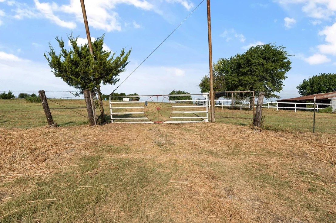 Photo of 5634 County Road 1094