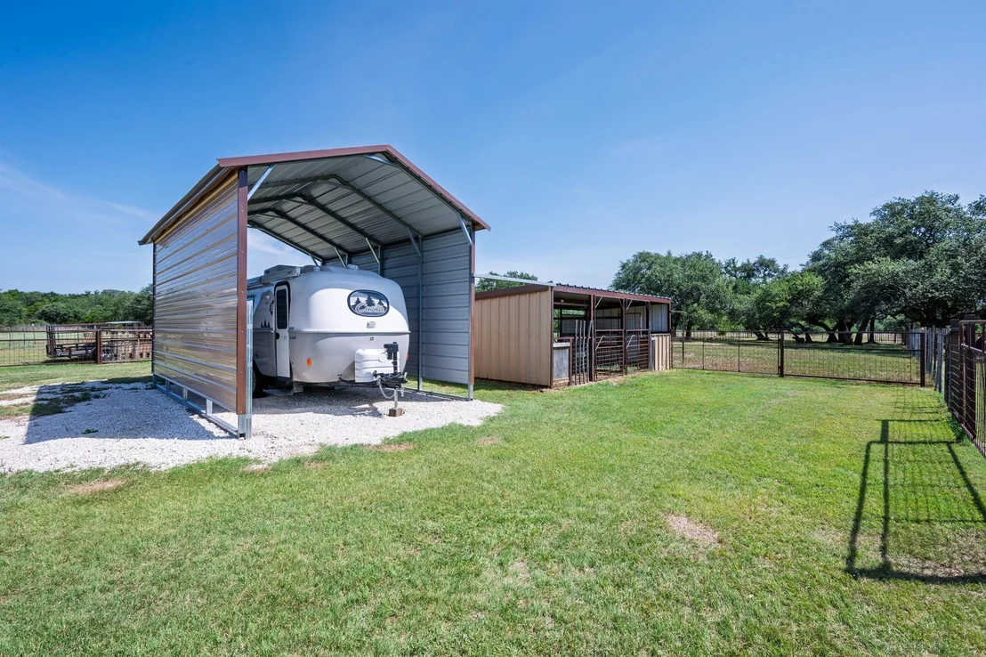 Photo of 2517 County Road 4240