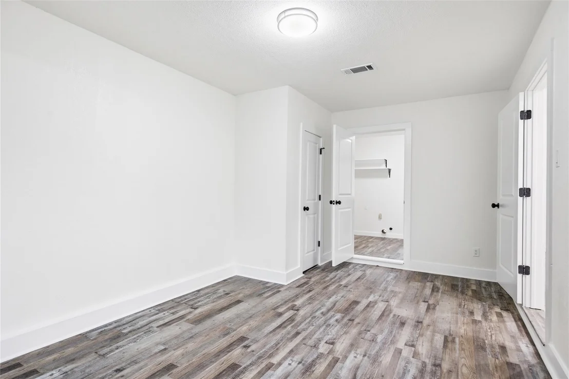 Photo of 119 South Drive
