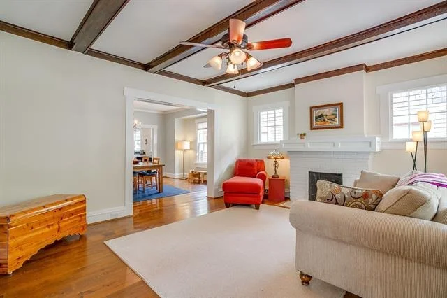 Photo of 2012 Fairmount Avenue