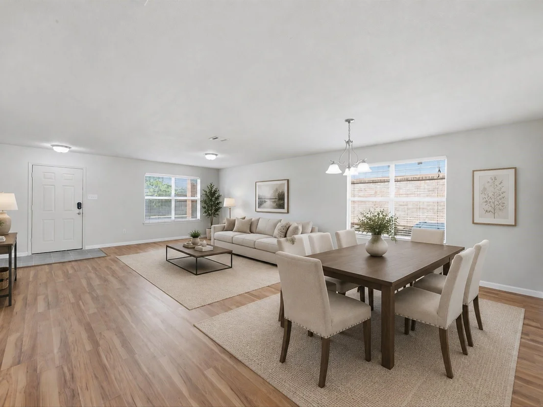 Photo of 2021 Laughlin Road