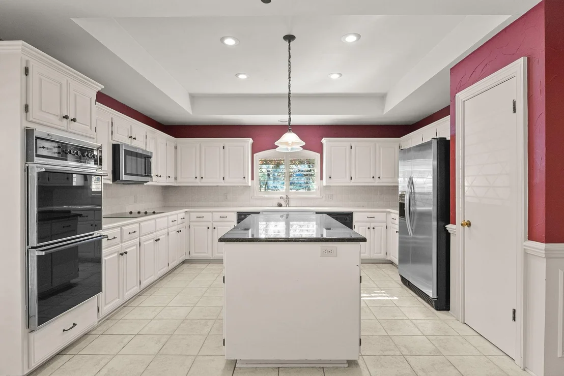Photo of 1807 Royal Oak Drive
